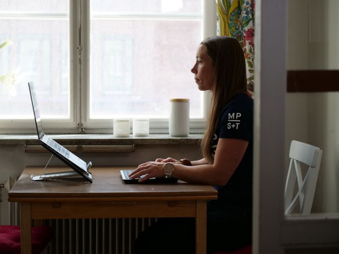 Huvudbild Mousetrapper Bordsstativ för dator/läsplatta